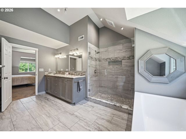 40217 Nw CARDAI HILL Rd, Woodland, WA 98674