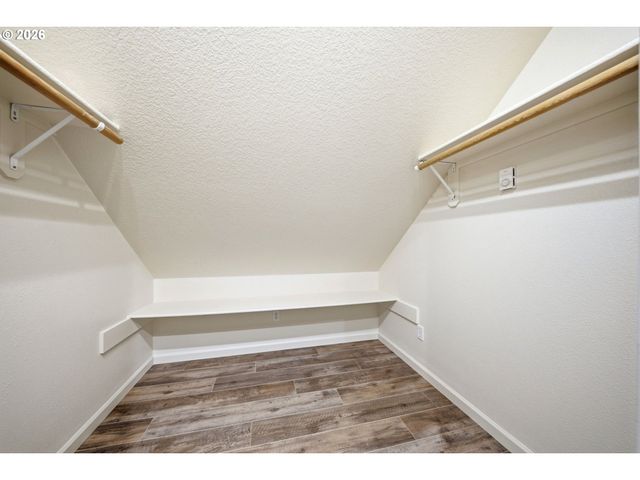 40217 Nw CARDAI HILL Rd, Woodland, WA 98674