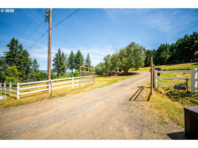 40217 Nw CARDAI HILL Rd, Woodland, WA 98674