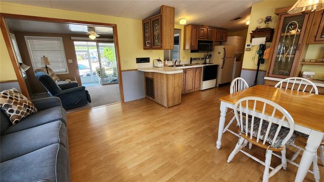 3333 26TH AVENUE E 5, Bradenton, FL 34208