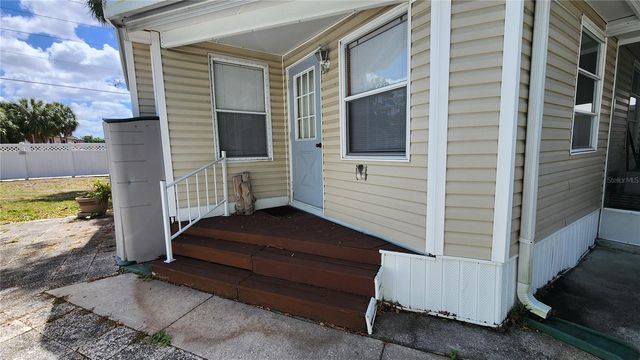 3333 26TH AVENUE E 5, Bradenton, FL 34208