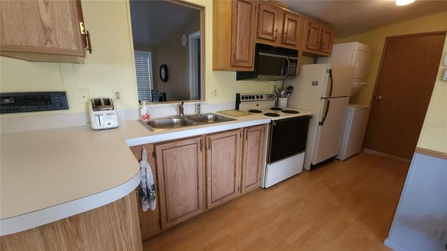 3333 26TH AVENUE E 5, Bradenton, FL 34208