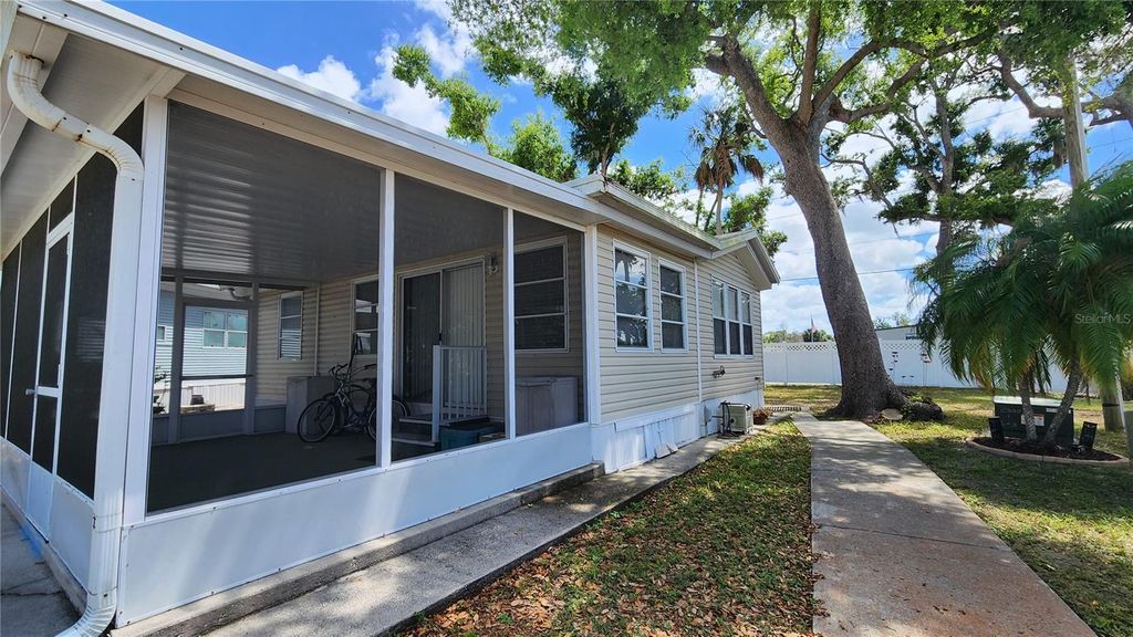 3333 26TH AVENUE E 5, BRADENTON, FL 34208 — photo 2
