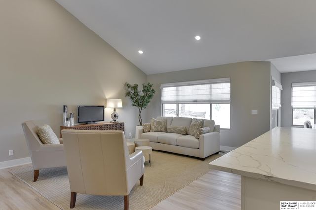 5026 S 198th Avenue, Omaha, NE 68135