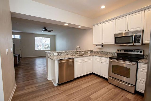 1656 Nature Drive, 22, Grove City, OH 43123