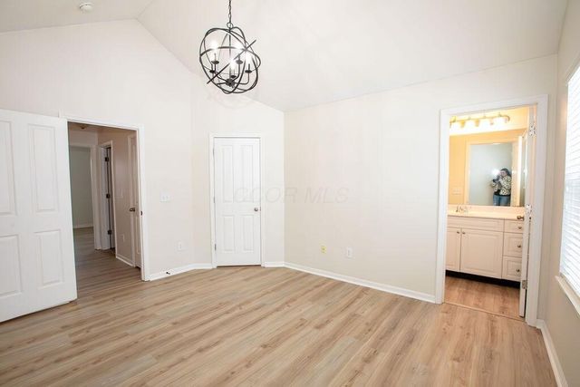 1656 Nature Drive, 22, Grove City, OH 43123