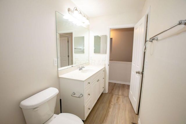 1656 Nature Drive, 22, Grove City, OH 43123