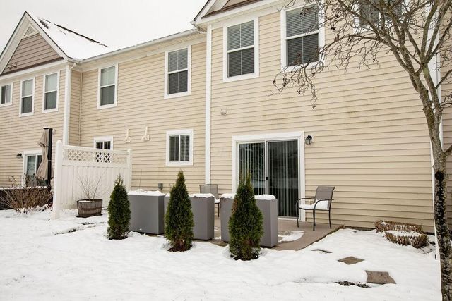 1656 Nature Drive, 22, Grove City, OH 43123