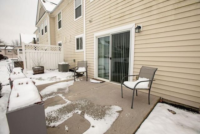 1656 Nature Drive, 22, Grove City, OH 43123