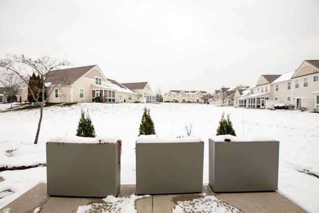 1656 Nature Drive, 22, Grove City, OH 43123