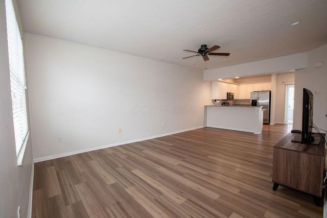 1656 Nature Drive, 22, Grove City, OH 43123