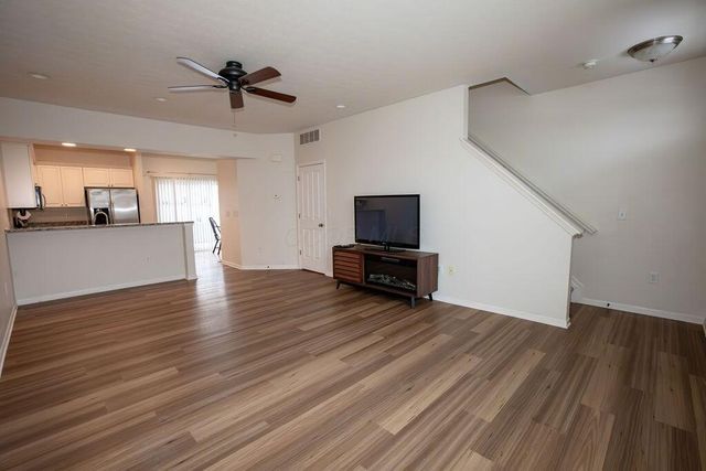 1656 Nature Drive, 22, Grove City, OH 43123