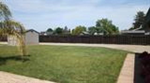 14728 Huntington Road, Madera, CA 93636