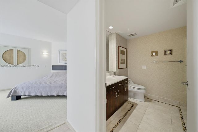 3610 Yacht Club Dr 1115, Aventura, FL 33180