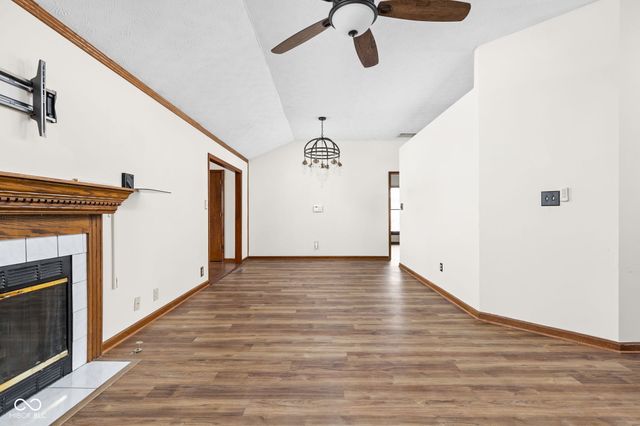 1108 Redwood Drive, Brownsburg, IN 46112