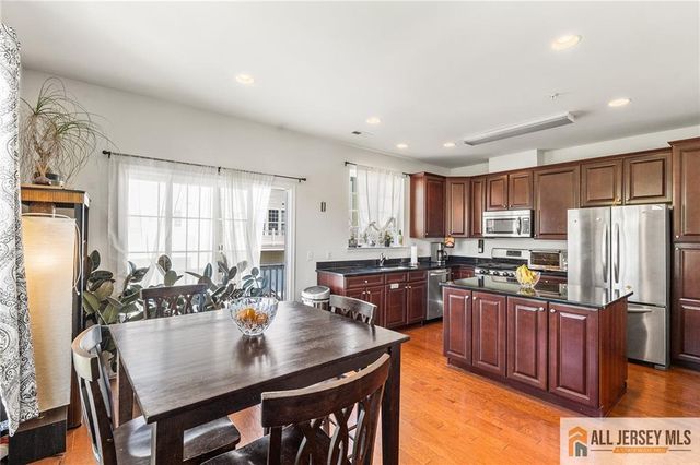 2105 Ethan Lane 2105, Highland Park, NJ 08904