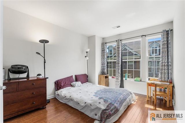 2105 Ethan Lane 2105, Highland Park, NJ 08904