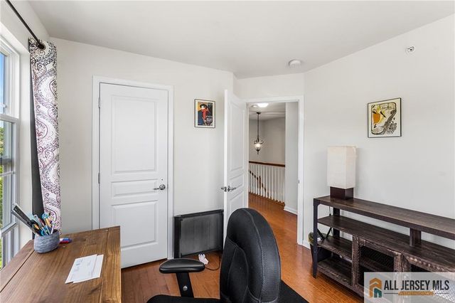 2105 Ethan Lane 2105, Highland Park, NJ 08904