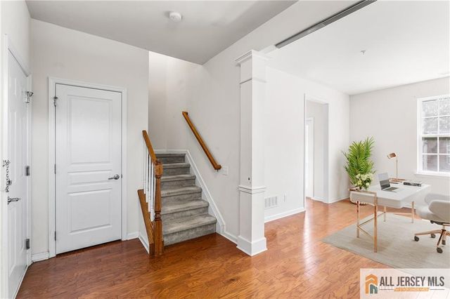 2105 Ethan Lane 2105, Highland Park, NJ 08904