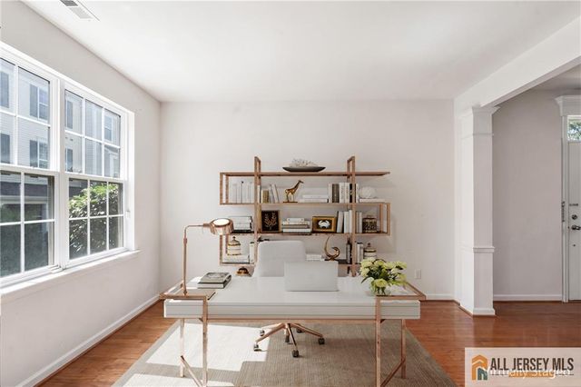 2105 Ethan Lane 2105, Highland Park, NJ 08904