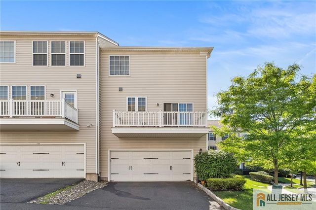 2105 Ethan Lane 2105, Highland Park, NJ 08904