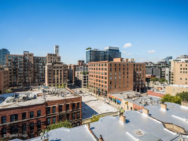770 W GLADYS Avenue 706, Chicago, IL 60661