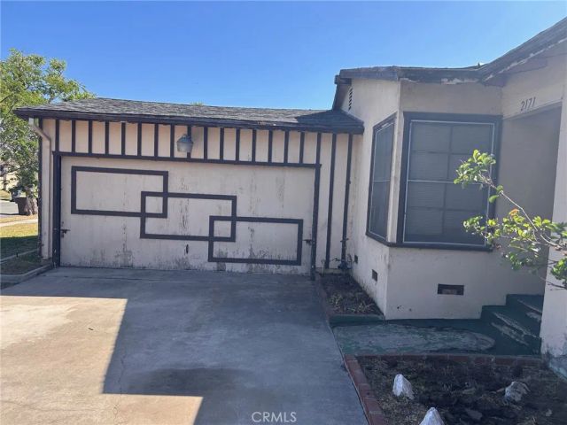 2171 S Spinnaker Street, Anaheim, CA 92802