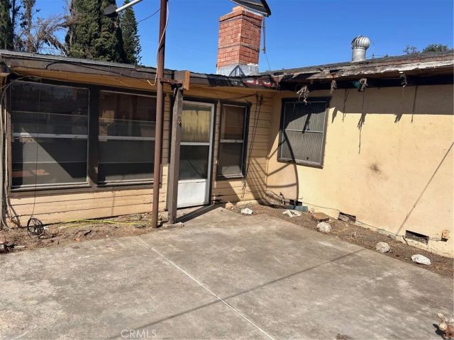 2171 S Spinnaker Street, Anaheim, CA 92802