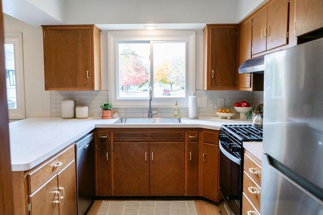 1414 5th Avenue NW, Rochester, MN 55901