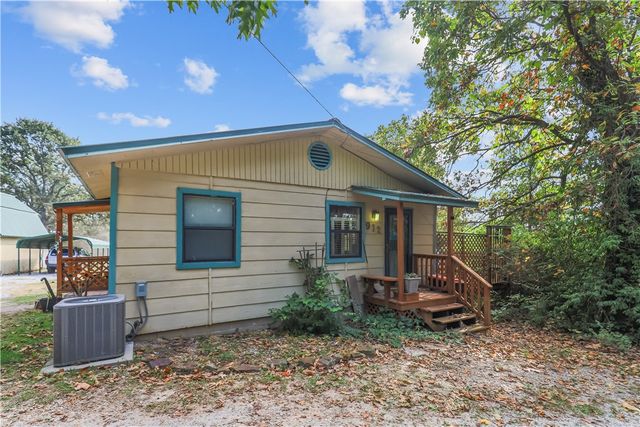 912 Monitor Road, Springdale, AR 72764