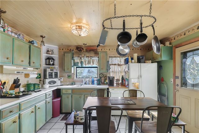 912 Monitor Road, Springdale, AR 72764