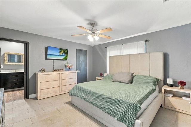 1705 SE 21st TER, Cape Coral, FL 33990