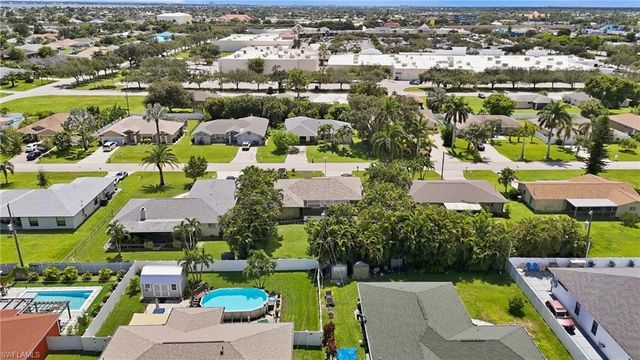 1705 SE 21st TER, Cape Coral, FL 33990