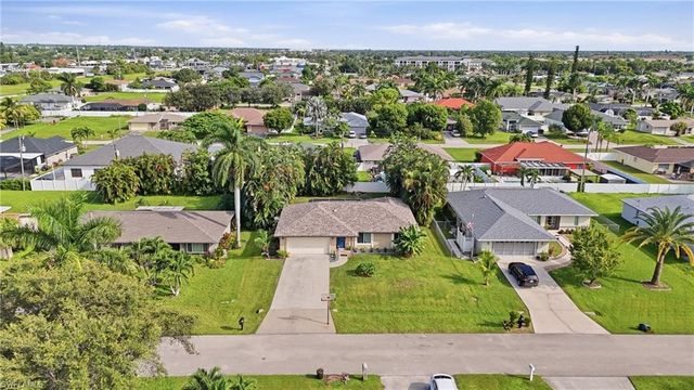 1705 SE 21st TER, Cape Coral, FL 33990