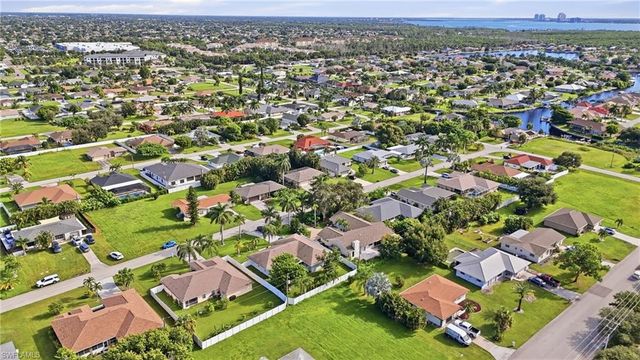 1705 SE 21st TER, Cape Coral, FL 33990