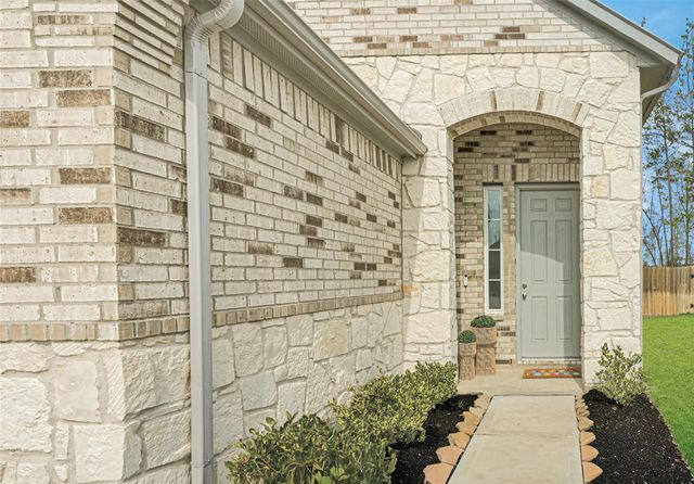 30260 Kingston Heath Drive, Cleveland, TX 77327