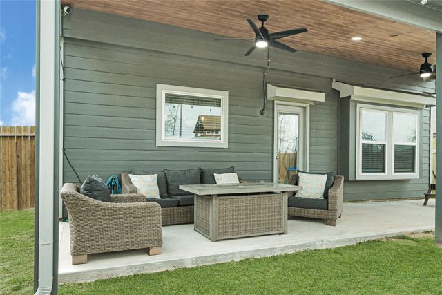 30260 Kingston Heath Drive, Cleveland, TX 77327