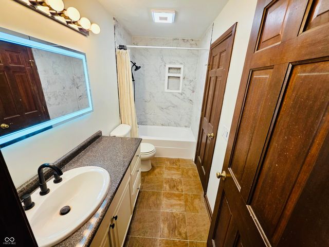 9746 Revere Way, Indianapolis, IN 46250