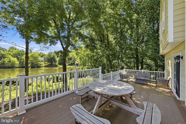 10211 LAKEWOOD DR, Rockville, MD 20850
