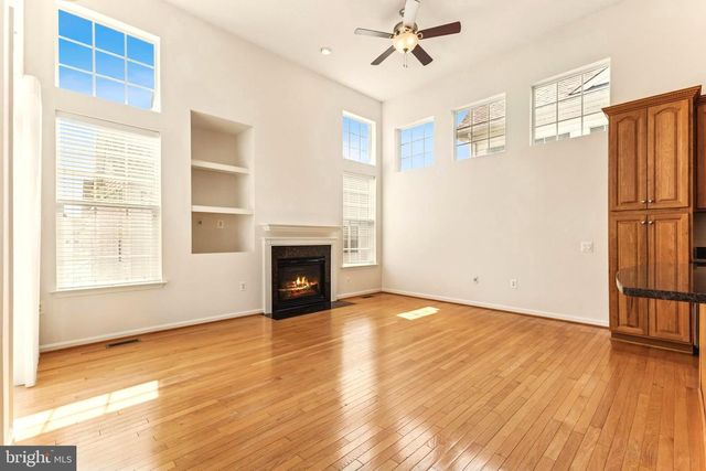 9443 STRUTHERS GLEN CT, Bristow, VA 20136