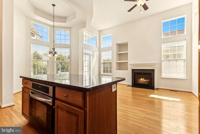9443 STRUTHERS GLEN CT, Bristow, VA 20136
