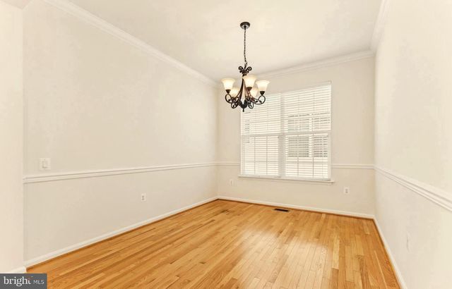 9443 STRUTHERS GLEN CT, Bristow, VA 20136