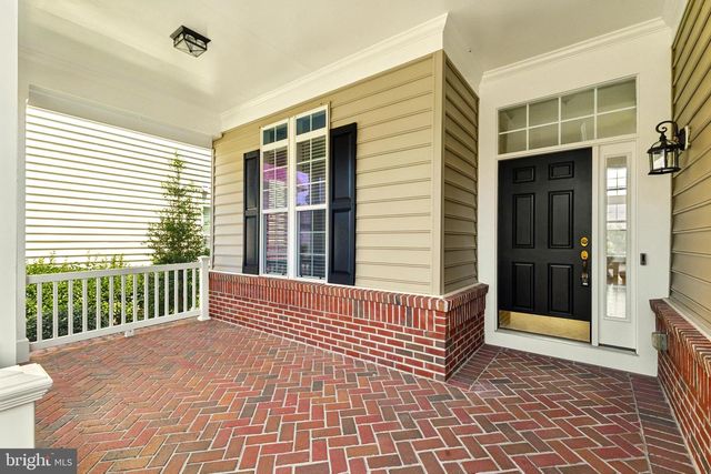 9443 STRUTHERS GLEN CT, Bristow, VA 20136