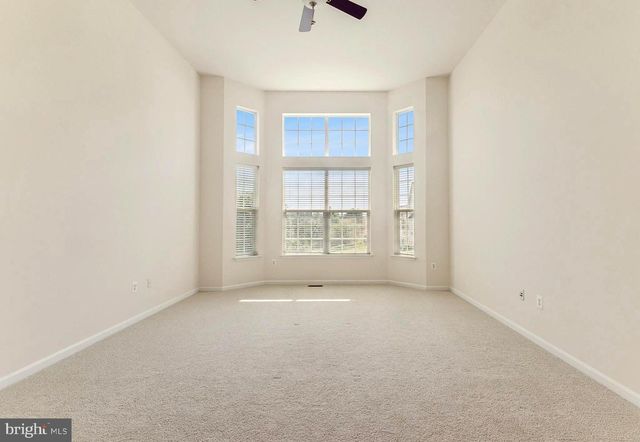9443 STRUTHERS GLEN CT, Bristow, VA 20136