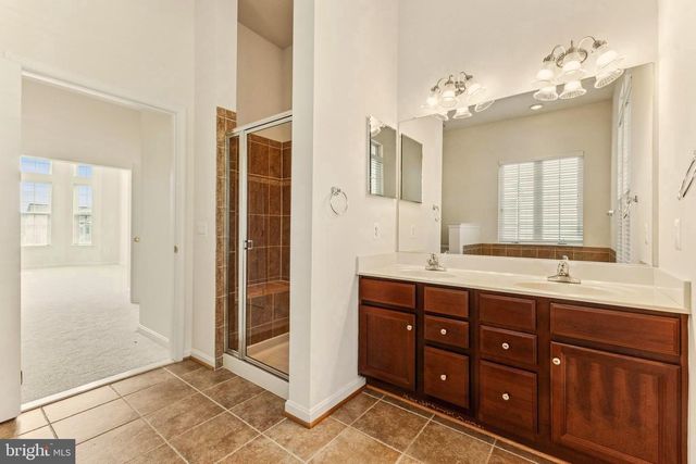 9443 STRUTHERS GLEN CT, Bristow, VA 20136