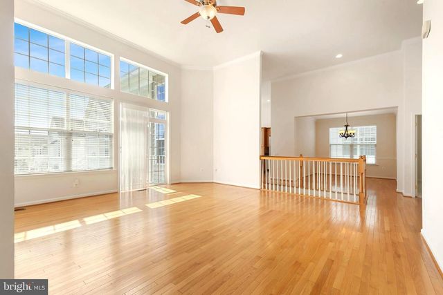 9443 STRUTHERS GLEN CT, Bristow, VA 20136