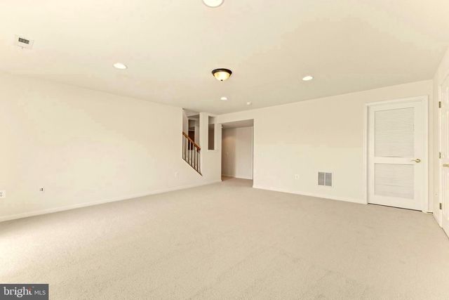 9443 STRUTHERS GLEN CT, Bristow, VA 20136