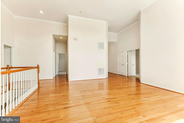 9443 STRUTHERS GLEN CT, Bristow, VA 20136