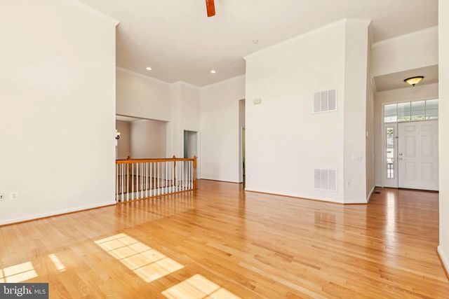9443 STRUTHERS GLEN CT, Bristow, VA 20136