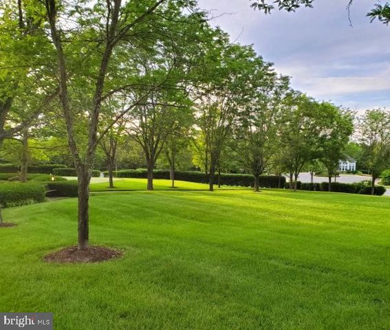 9443 STRUTHERS GLEN CT, Bristow, VA 20136